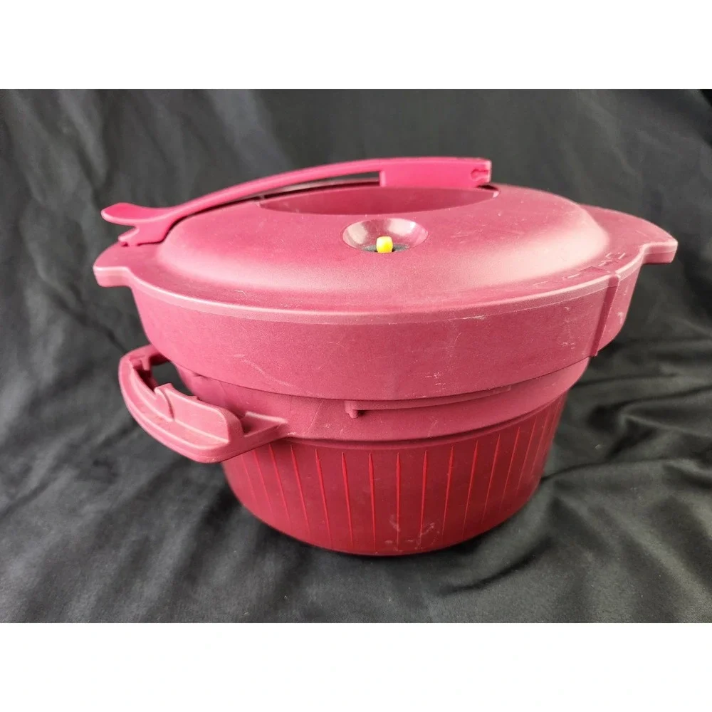 Tupperware Microwave Pressure Cooker 3 Qt/3L with Lid Burgundy Steam Pot
